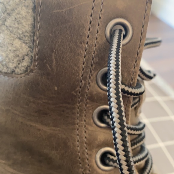 Womens 6 sorel winter boot - Picture 5 of 6